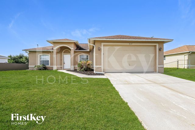 4115 10th St SW, Lehigh Acres, FL 33976