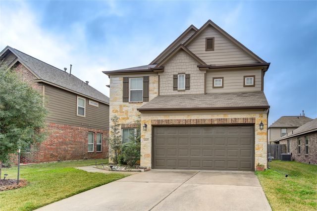 10607 Chestnut Path Way, Tomball, TX 77375