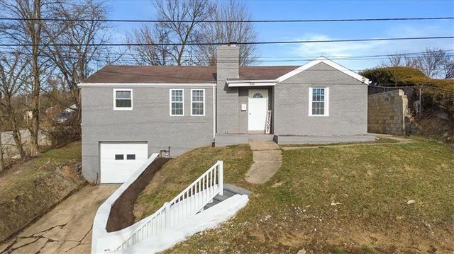 410 6th Ave, Carnegie, PA 15106