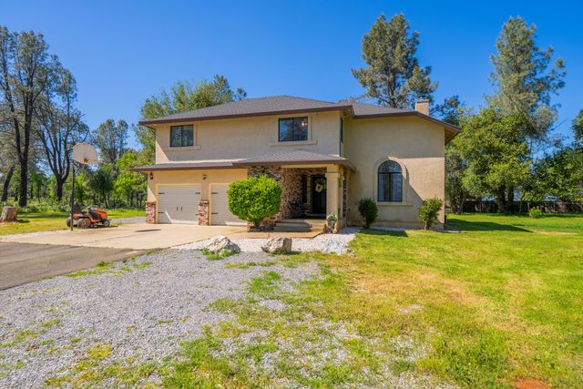 17072 China Gulch Dr, Anderson, CA 96007
