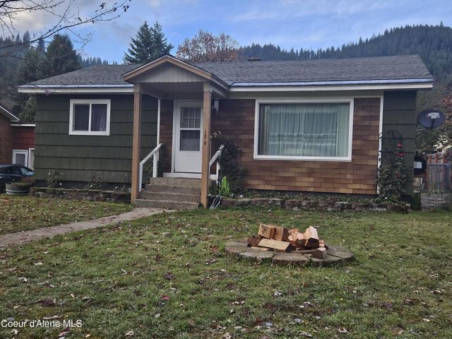 106 W  5th St, Silverton, ID 83867