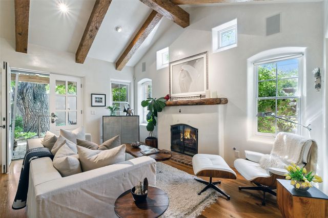 605 Acequia Madre, Santa Fe, NM 87505