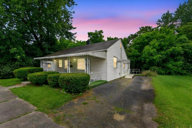 231 N  George St, Lancaster, OH 43130