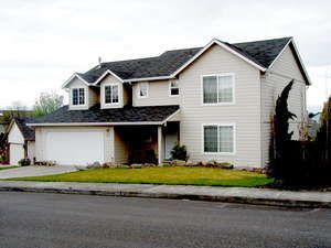 2418 NW 112th St, Vancouver, WA 98685