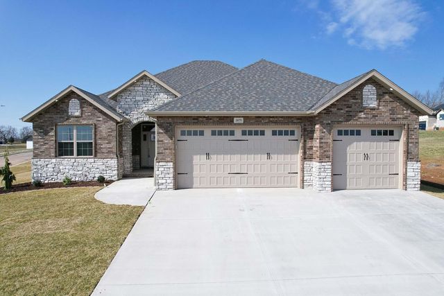 2079 North Unbridled Court, Springfield, MO 65802