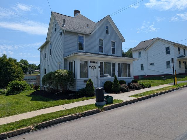 305 Brown Ave, Butler, PA 16001