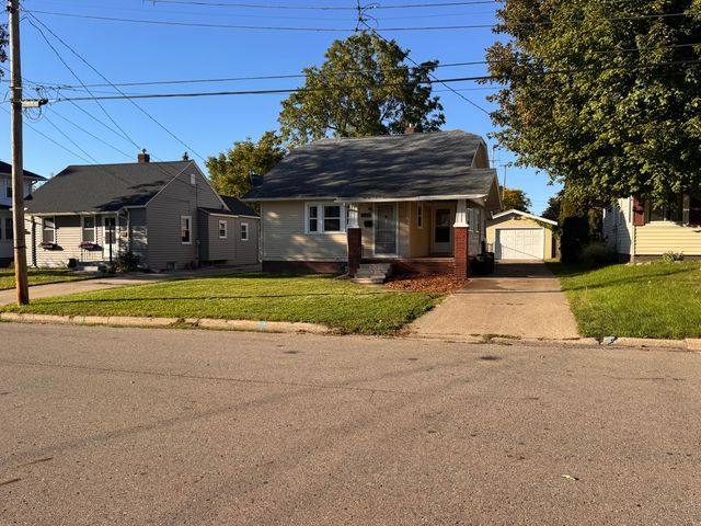 526 Fairfield Ave, Battle Creek, MI 49015