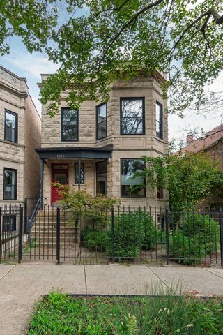 2529 N  Francisco Ave, Chicago, IL 60647