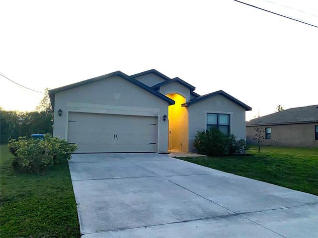 1322 SW 22nd Ave, Cape Coral, FL 33991