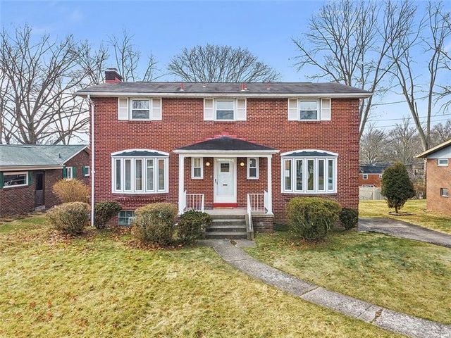 137 Woodgate Rd, Pittsburgh, PA 15235