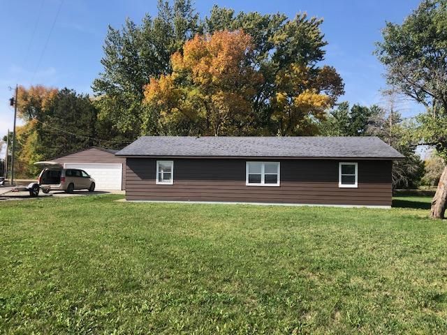36355 170th St, Waseca, MN 56093