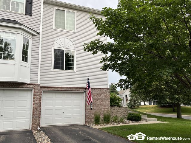 15507 Foghorn Ln, Apple Valley, MN 55124