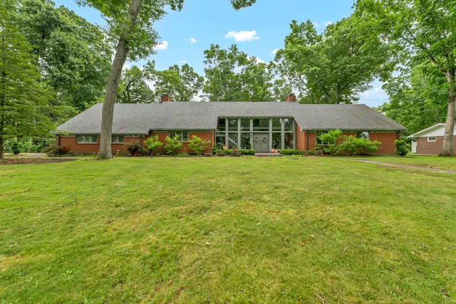 710 Northwestern Ave, Beckley, WV 25801