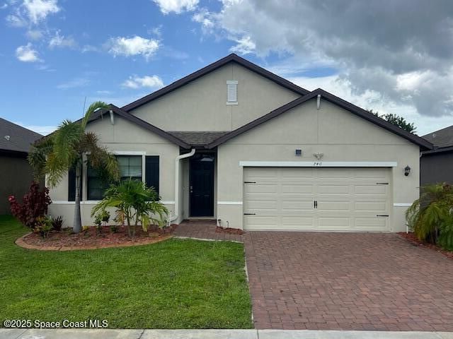 740 Acadia Ct SE, Palm Bay, FL 32909