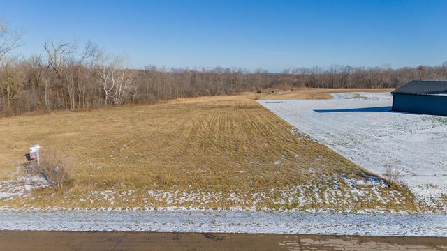 Old Mill Rd   #14, Omro, WI 54963