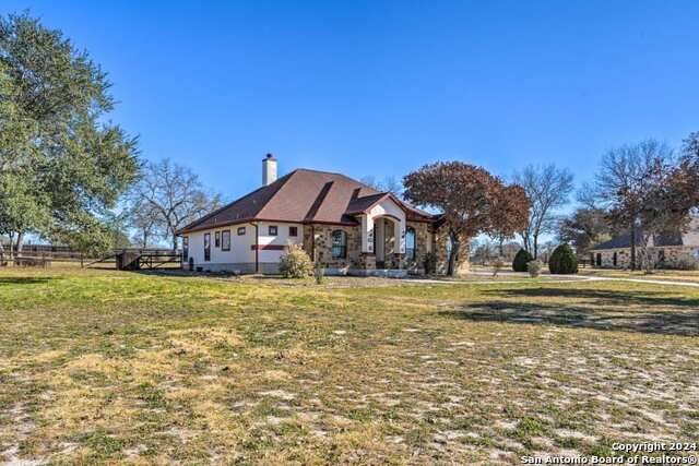 148 Circle Six, La Vernia, TX 78121