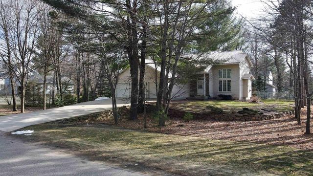 2120 NORWAY PINE DRIVE, Plover, WI 54467