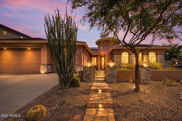 2026 W HIDDEN TREASURE Way, Phoenix, AZ 85086