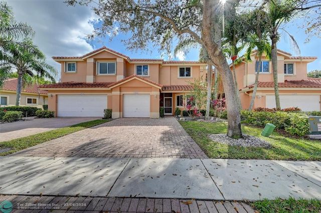12642 NW 56th Dr, Coral Springs, FL 33076