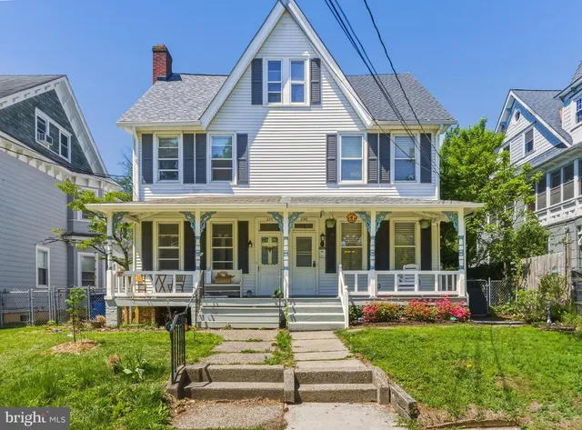 230 Rutland Ave, Mount Holly, NJ 08060