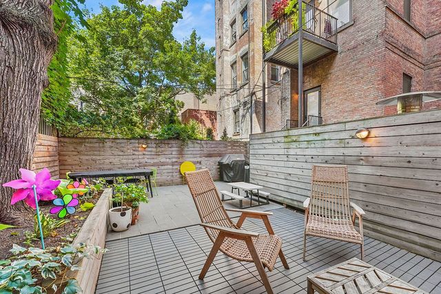 186 Clinton Ave #2B, Brooklyn, NY 11205
