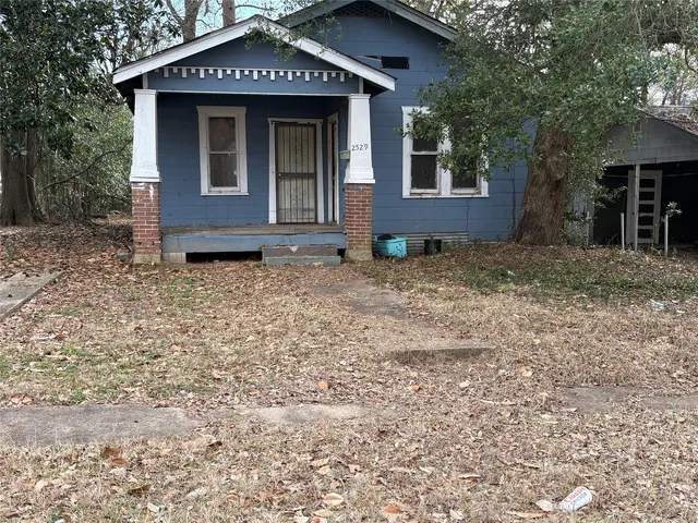 2529 Merwin St, Shreveport, LA 71103