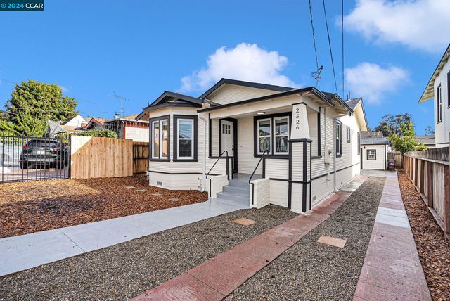2526 82nd Ave, Oakland, CA 94605