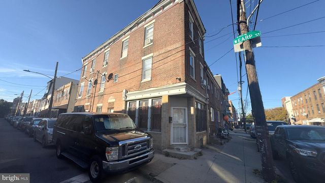 1326 S  8th St, Philadelphia, PA 19147