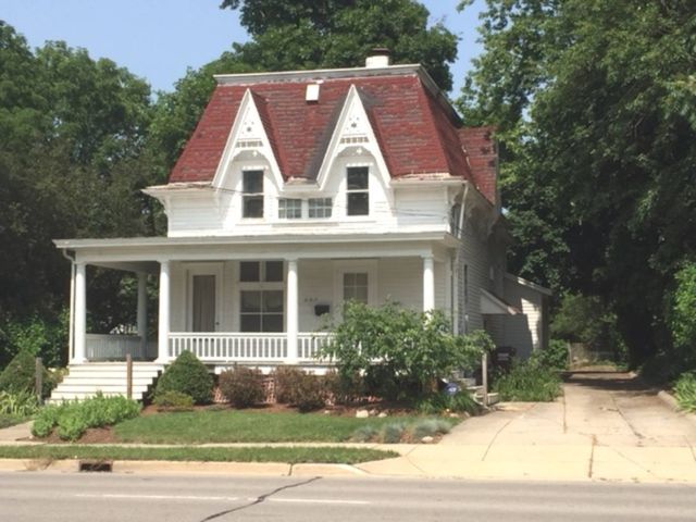 627 N  Main St, Adrian, MI 49221