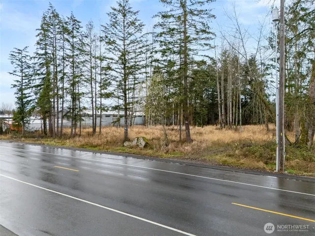 10510 & 10514 Golden Given Road E, Tacoma, WA 98445