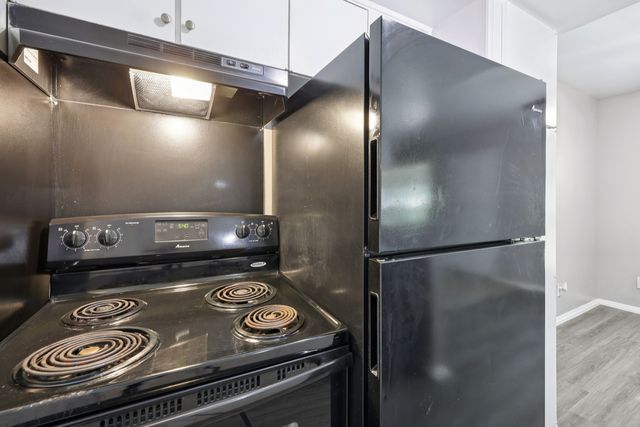 3613 Dexter Ave #B-9, Fort Worth, TX 76107