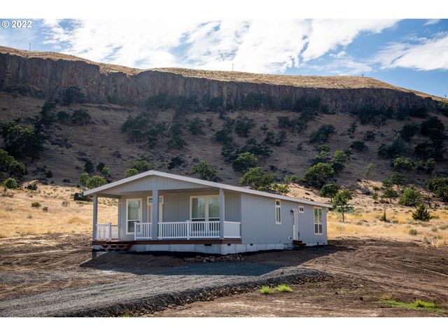 57570 Church Ave, Tygh Valley, OR 97063
