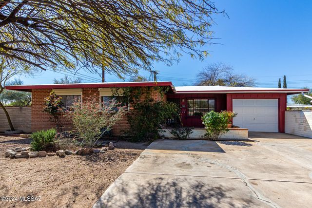 7066 E  Calle Marte, Tucson, AZ 85710