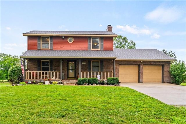 3912 SW Pryor Rd, Lees Summit, MO 64082