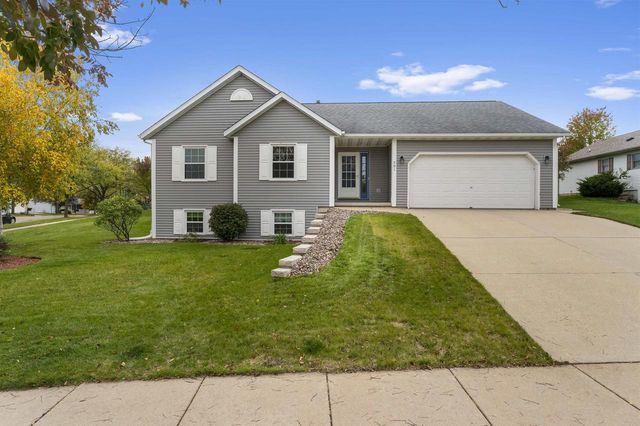 501 Meadow View Road, Mount Horeb, WI 53572