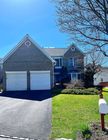 303 Dunwoody Dr, Blue Bell, PA 19422