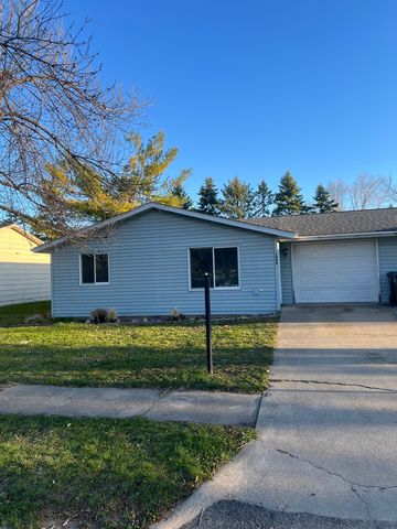 1008 Graceland Ave, Perry, IA 50220