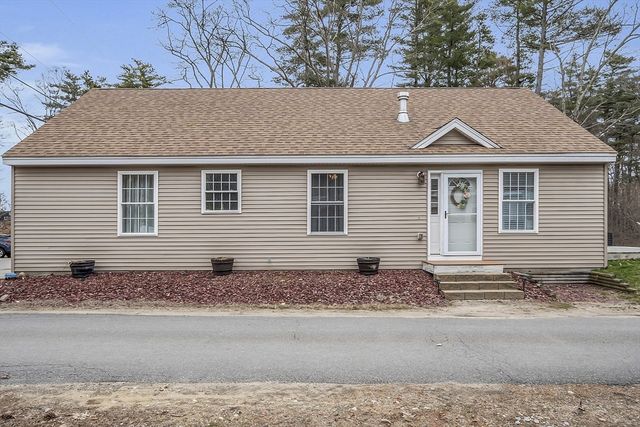 109 Chases Grove Rd, Derry, NH 03038