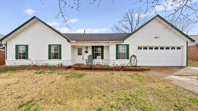 6861 Sauterne Cv, Memphis, TN 38115