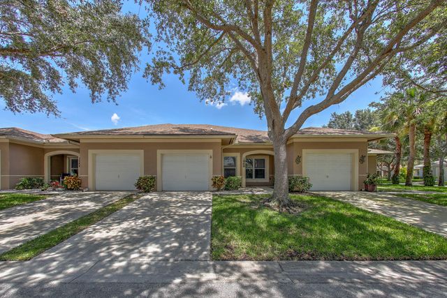 1868 S  Dovetail Dr #C2, Fort Pierce, FL 34982