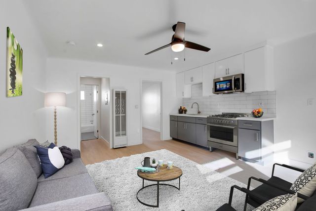163 S  Burlington Ave #7, Los Angeles, CA 90057