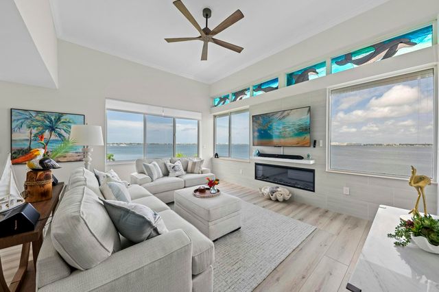 5153 Isla Key Blvd S #408, Saint Petersburg, FL 33715