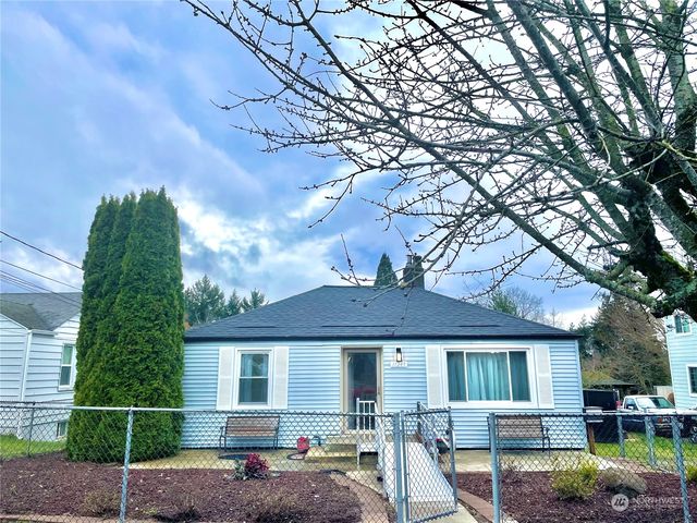 11249 Woodley Avenue S, Seattle, WA 98178