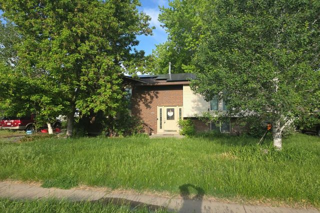 2111 N  900 W, Clinton, UT 84015
