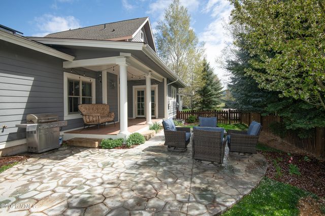 135 Palmer Loop, Eagle, CO 81631
