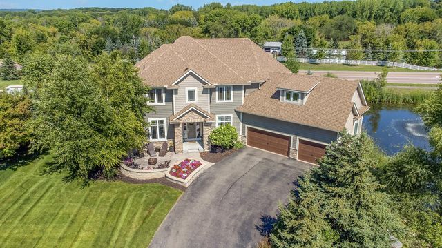 8755 Canter Ln, Lakeville, MN 55044