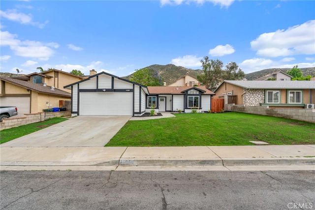 11989 Suzanne Dr, Fontana, CA 92337