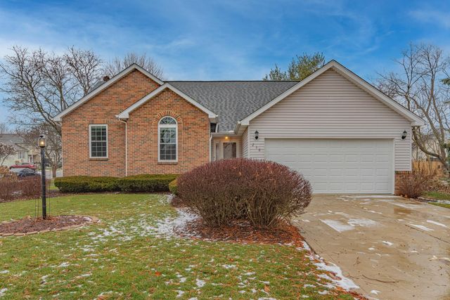 238 N  Sarwil Dr, Canal Winchester, OH 43110