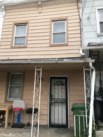 148 Irving St, Baltimore, MD 21229