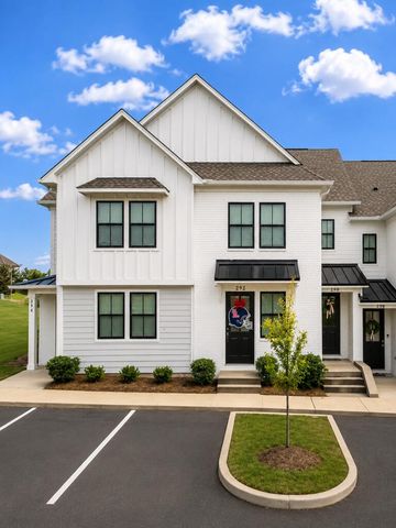 292 Hydrangea Dr, Oxford, MS 38655